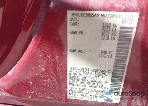 2015 Nissan Altima 2.5 S z USA, uszkodzony, nr VIN 1N4AL3AP5FC584062